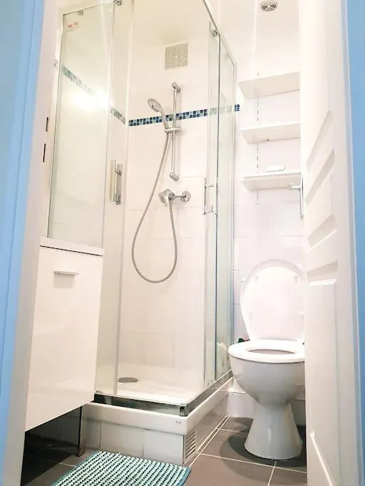 Near Eiffel Tower - Paris Apartment France